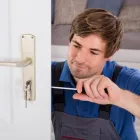 La imagen 3 de la Empresa CERRAJERÍA Y AUTOCERRAJERÍA SOS CANAHUIRI MIRANDA Proveedor de sistemas de seguridad en Lima LAM