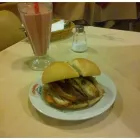 La imagen 2 de la Empresa CHICHARRONES DON LUCHO Restaurante especializado en bocadillos en Lima LAM