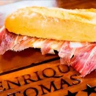 La imagen 54 de la Empresa ENRIQUE TOMÁS JAMON-TAPAS-VINO Tienda de comestibles gourmet en Santiago de Surco LAM