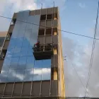 La imagen 1 de la Empresa FAVIGLASS E.I.R.L. Servicio de instalación de ventanas en Lima LAM