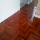 La imagen 4 de la Empresa PARQUET Y PARQUETON - LEONARD GIOVANNI Servicio de instalación de suelos de madera en Comas LAM