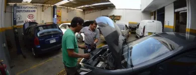 La imagen 2 de la Empresa MECÁNICA AUTOMOTRIZ CLIFFOR Taller de reparación de automóviles en Metropolitana De Lima Perú