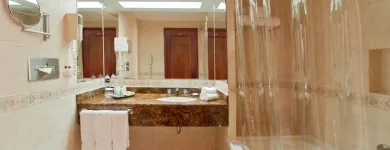 La imagen 17 de la Empresa RADISSON HOTEL SAN ISIDRO Radisson en San Isidro LAM