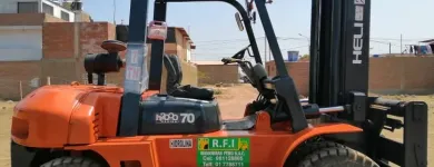 La imagen 2 de la Empresa RFI MANIOBRAS PERÚ S.A.C. - ALQUILER DE MONTACARGAS Y GRÚAS MONTACARGAS EN LIMA en Lurín LAM
