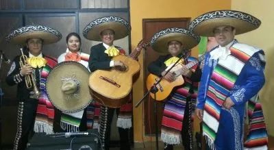 La imagen 3 de la Empresa MARIACHIS PERUANOS MARIACHI SERENATA MEXICANA