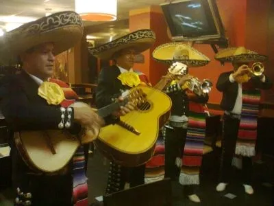 La imagen 12 de la Empresa MARIACHIS PERUANOS MARIACHI SERENATA MEXICANA