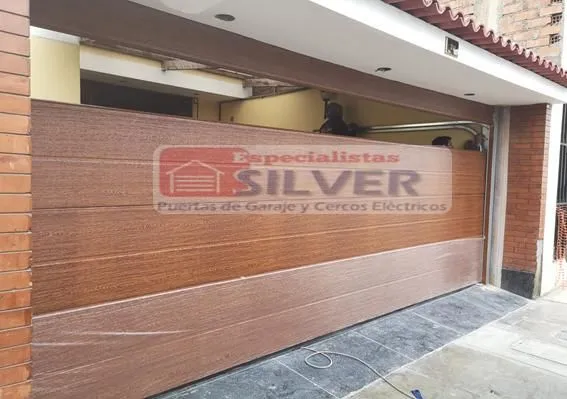 La imagen 4 de la Empresa PUERTAS LEVADIZAS SILVER