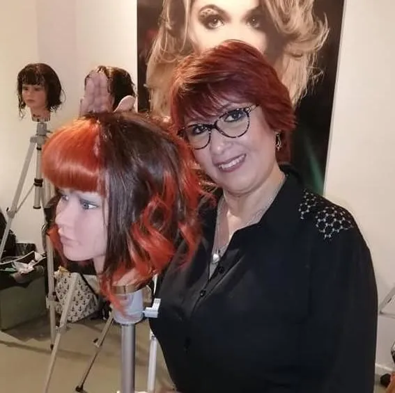 La imagen 2 de la Empresa CHARO SALÓN & SPA