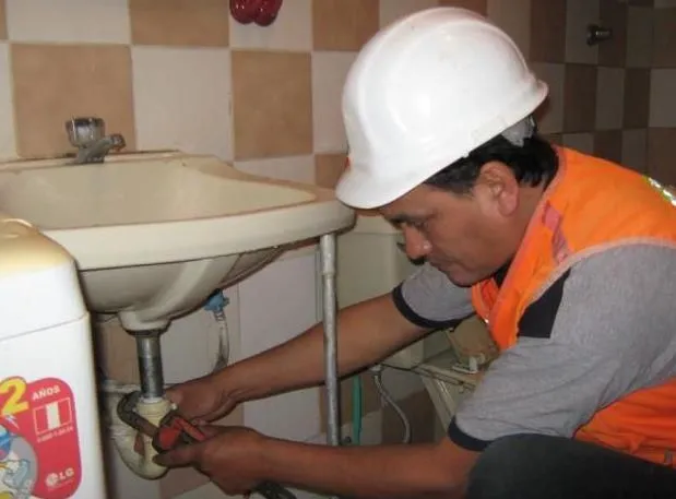 La imagen 2 de la Empresa SERVICIOS GENERALES GASFITERÍA Y ELECTRICISTAS LINCE