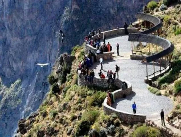 La imagen 2 de la Empresa PERUVIAN HOLIDAY TOUR OPERATOR