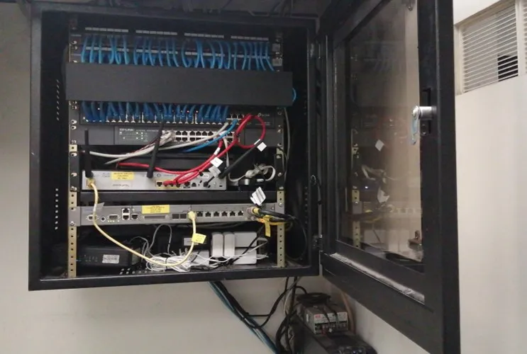 La imagen 2 de la Empresa INSTLACION & MANTENIMIENTO  CAMARAS VIDEO VIGILANCIA PARA EMPRESAS & HOGARES