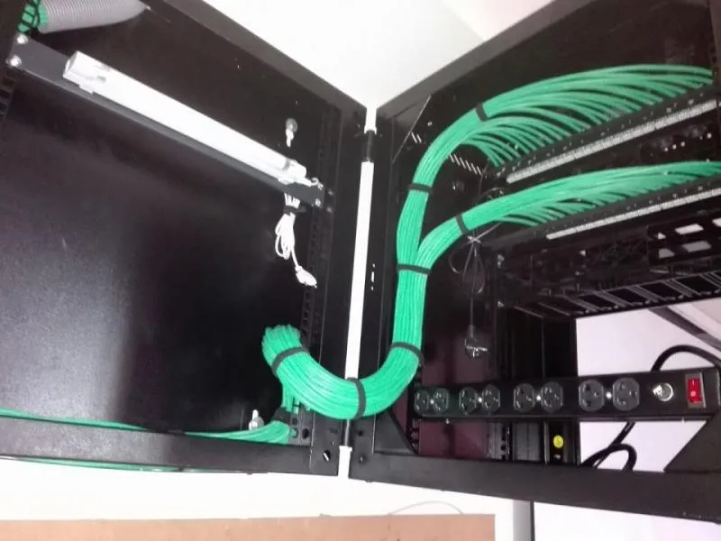 La imagen 10 de la Empresa INSTLACION & MANTENIMIENTO  CAMARAS VIDEO VIGILANCIA PARA EMPRESAS & HOGARES