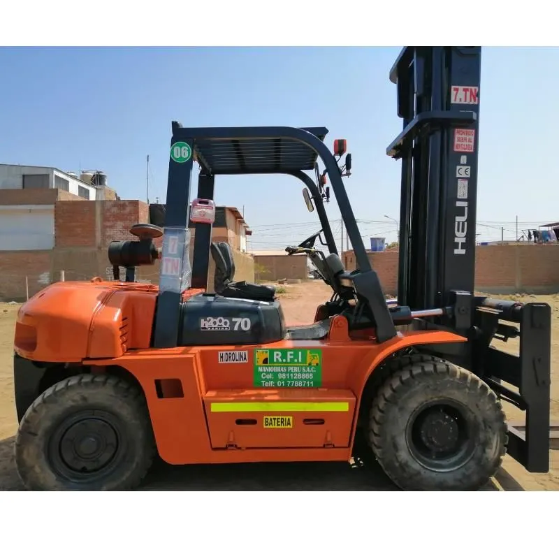 La imagen 2 de la Empresa RFI MANIOBRAS PERÚ S.A.C. - ALQUILER DE MONTACARGAS Y GRÚAS