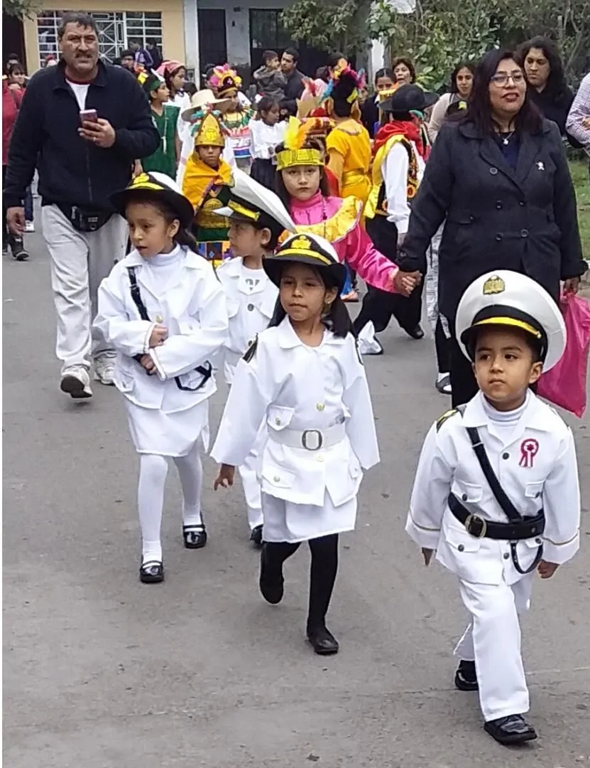 La imagen 2 de la Empresa IEP COLEGIO CRISTIANO LUMBRERA